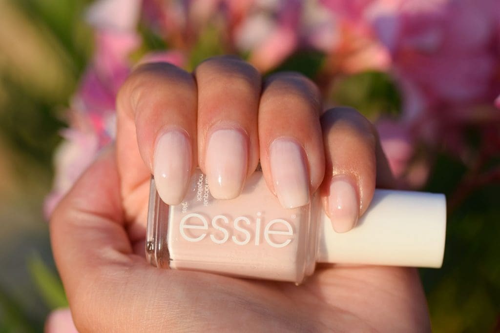 Essie nagellak