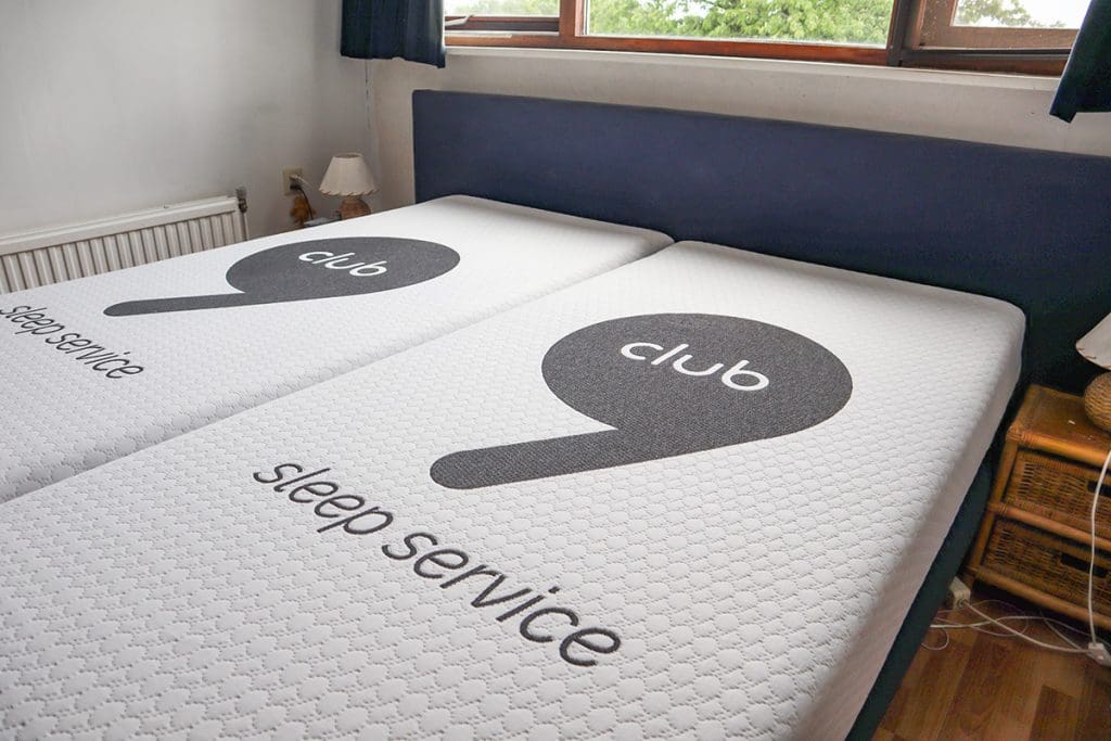 Club 9 bed