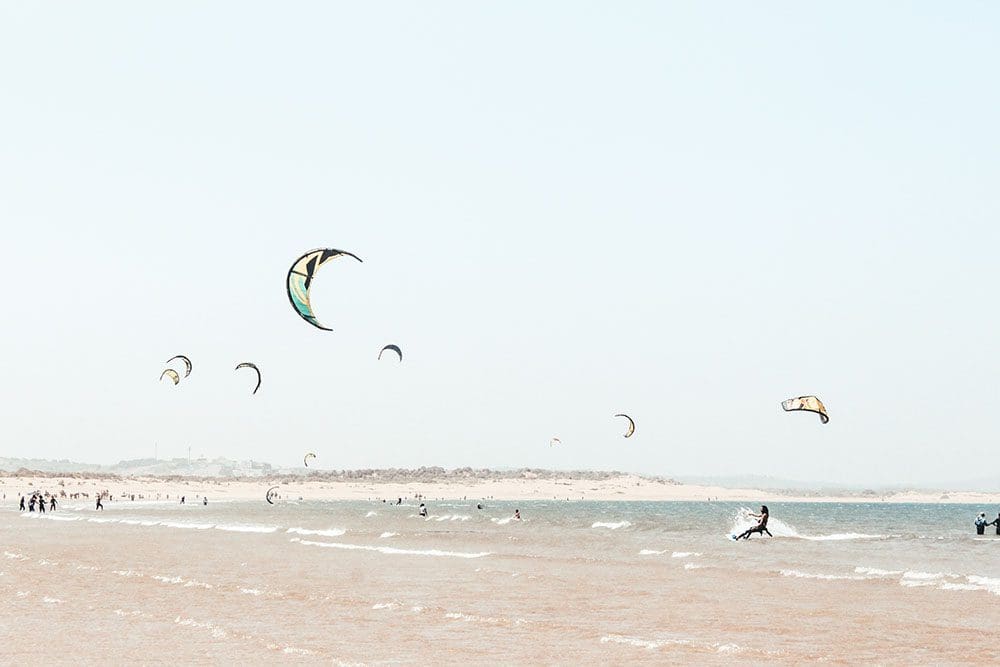 werken met een kitesurf set
